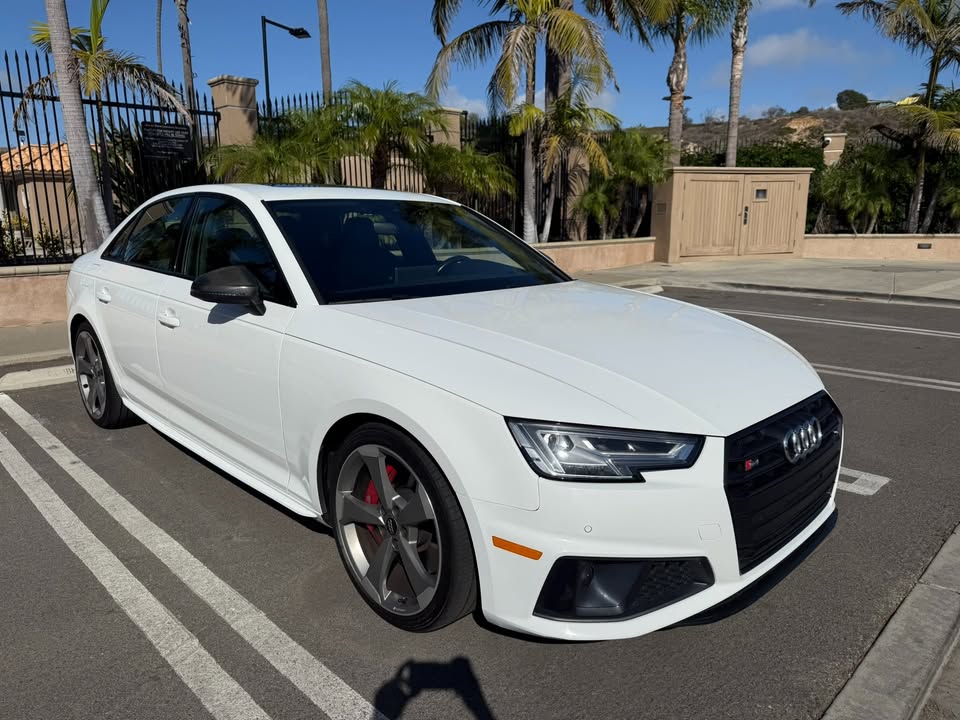 Audi s4